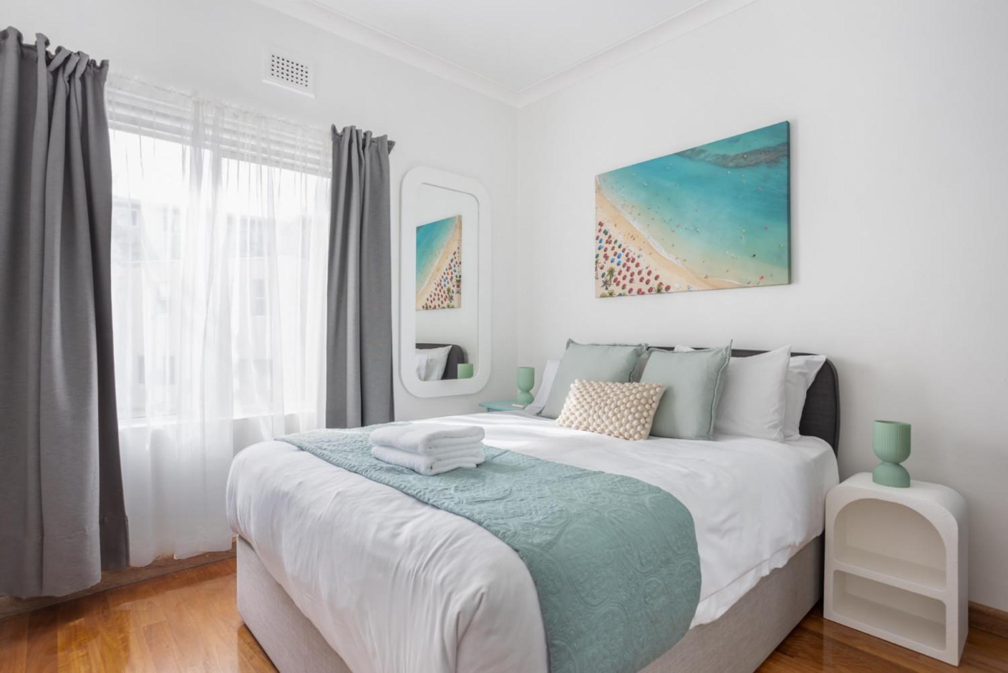 Escape Winter In Bondi - 2mins To