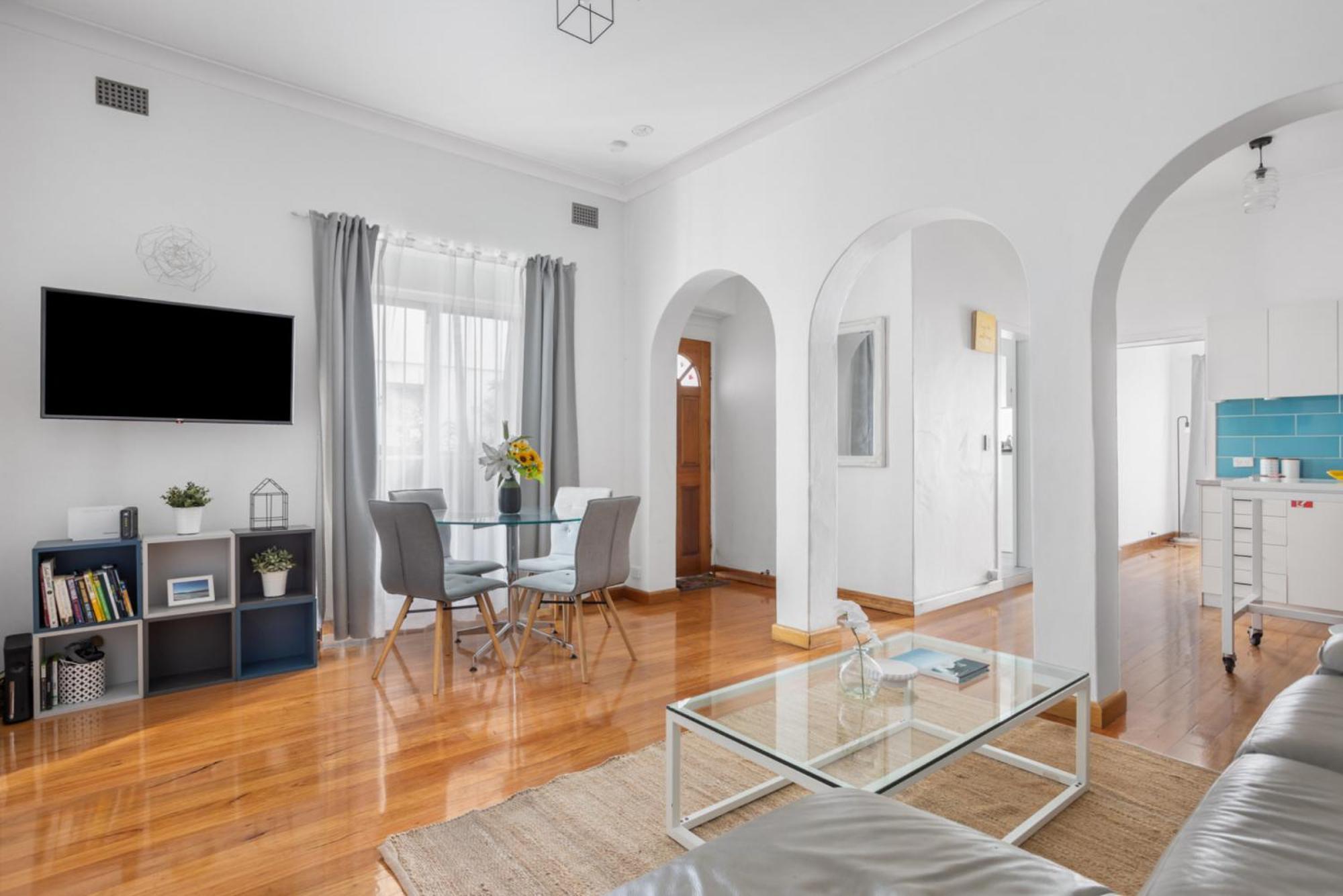 Escape Winter In Bondi - 2mins To Apartment Sydney